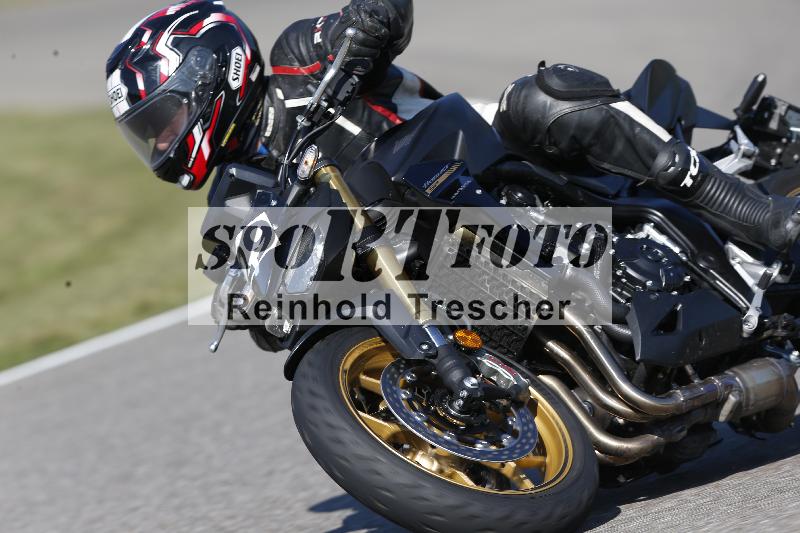 /Archiv-2025/49 26.08.2025 Cornu Master School ADR/blau-bleu/29